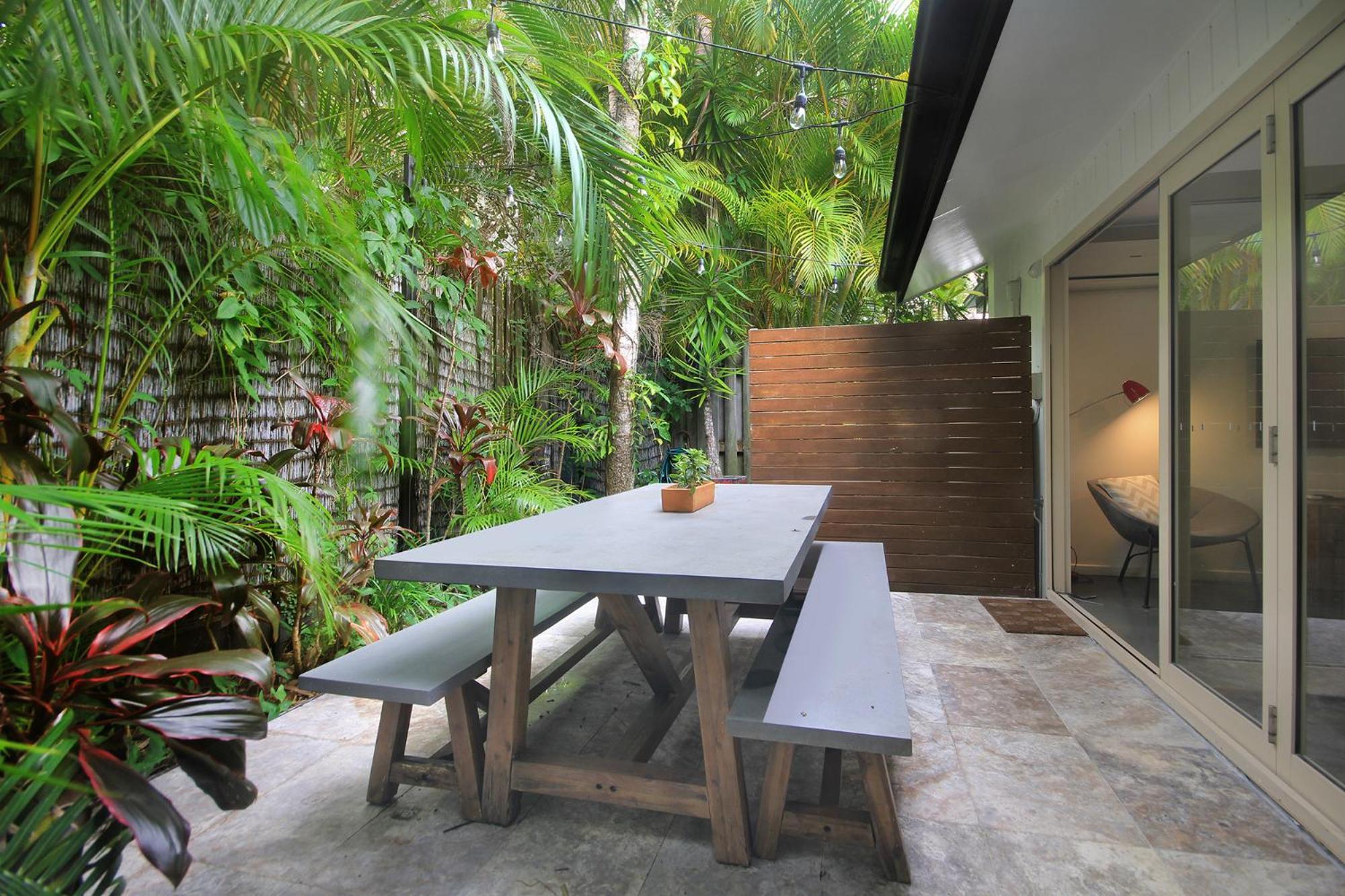 Byron Lakeside Holiday Apartments Byron Bay Dış mekan fotoğraf