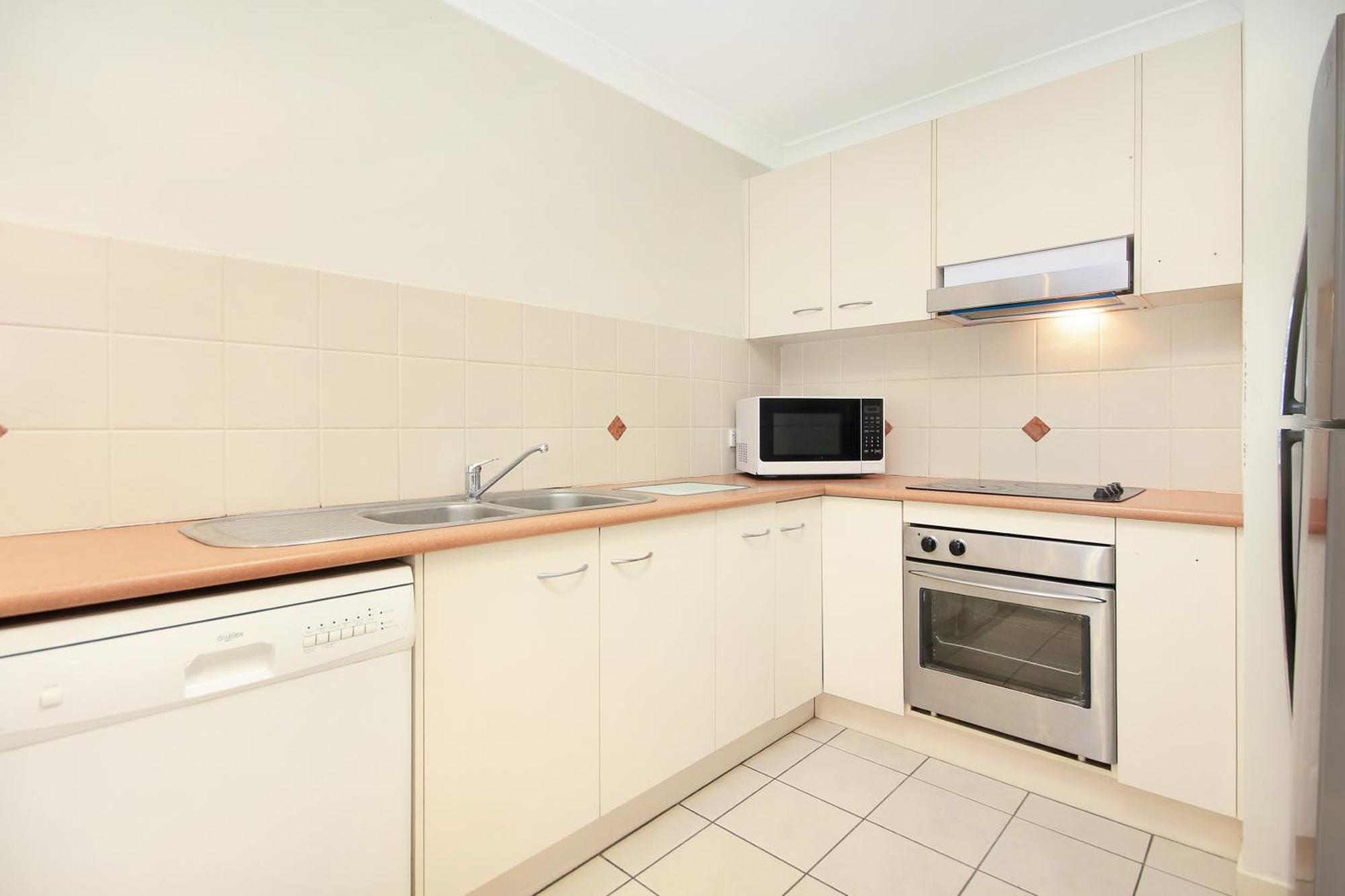 Byron Lakeside Holiday Apartments Byron Bay Dış mekan fotoğraf