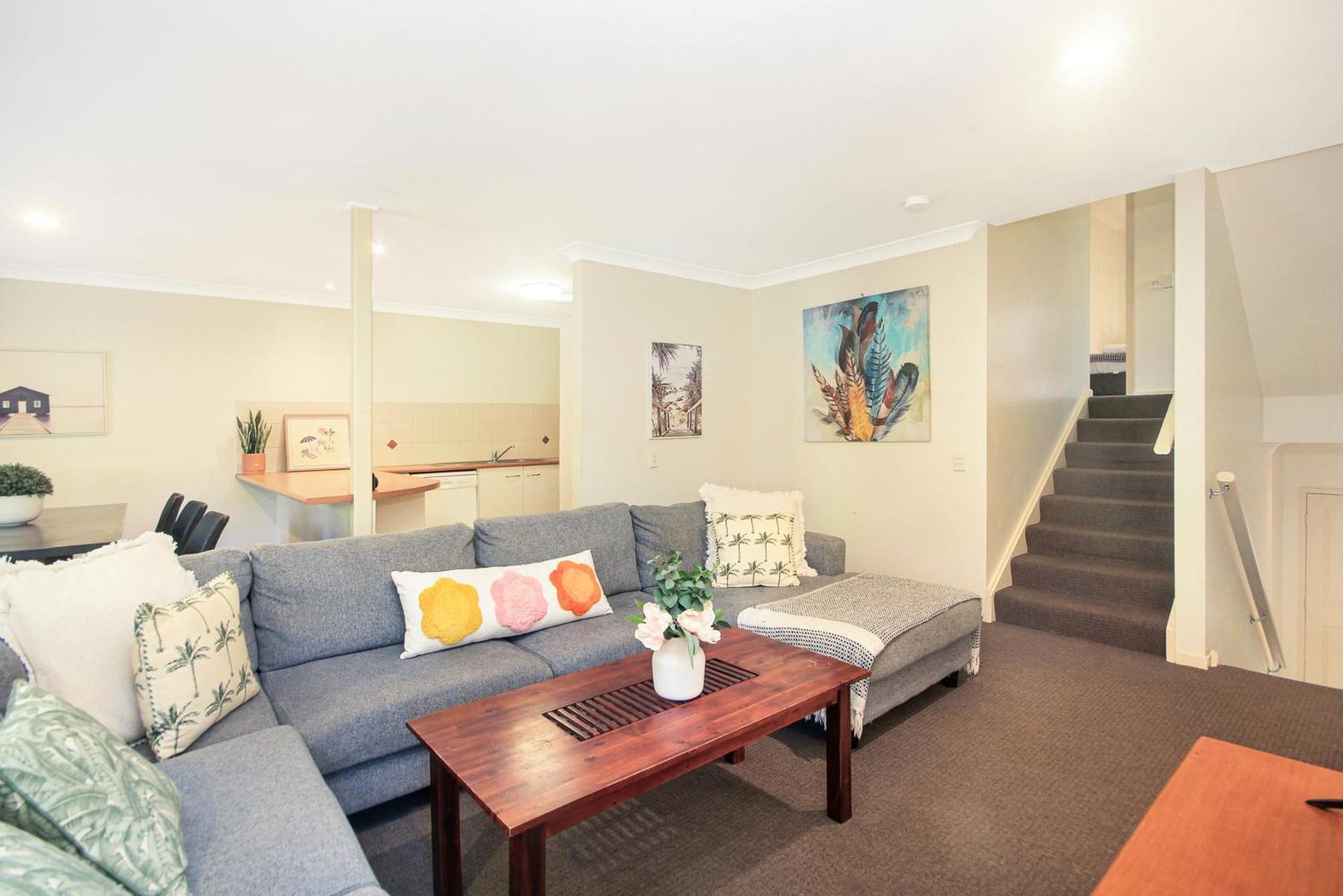Byron Lakeside Holiday Apartments Byron Bay Dış mekan fotoğraf
