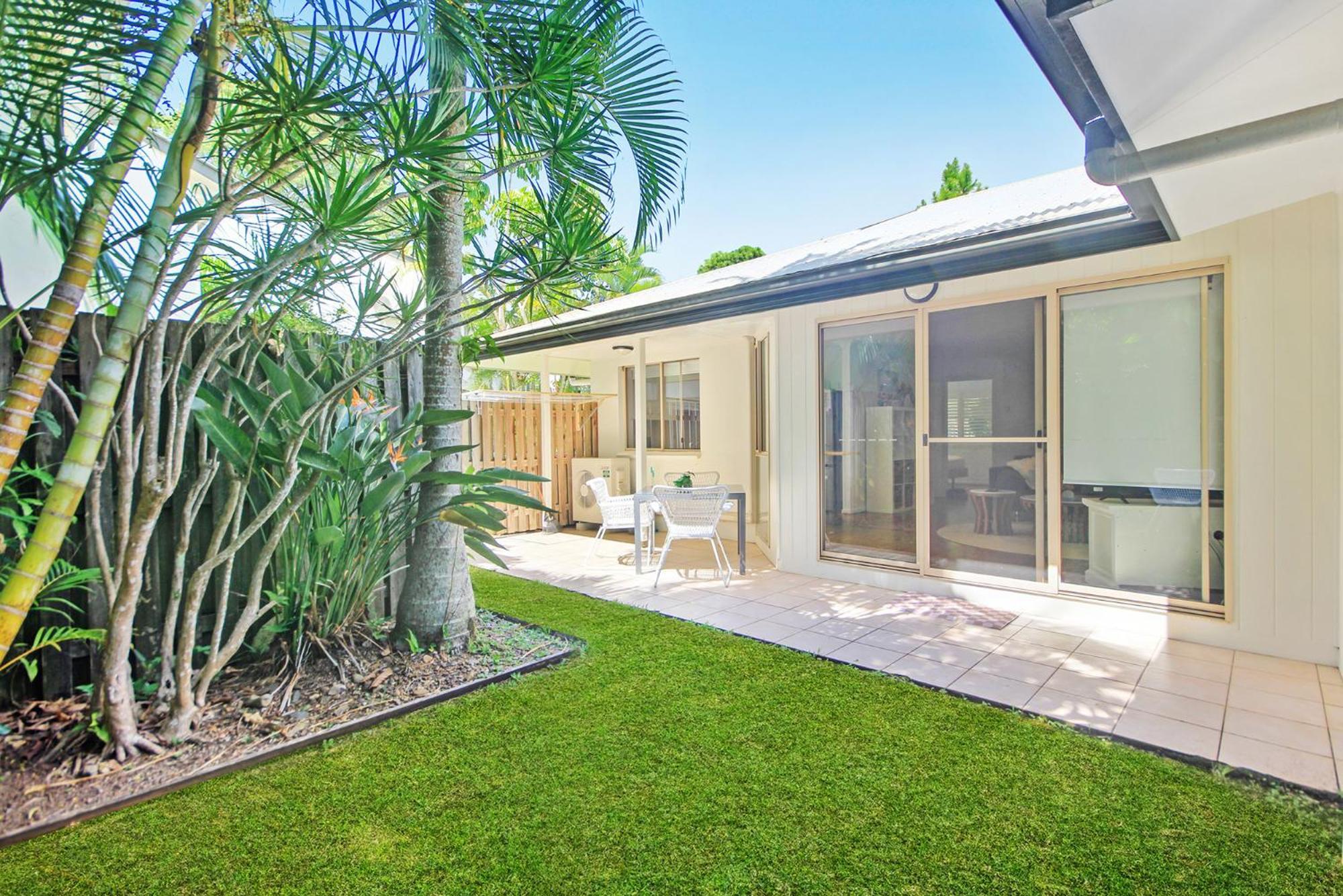 Byron Lakeside Holiday Apartments Byron Bay Oda fotoğraf